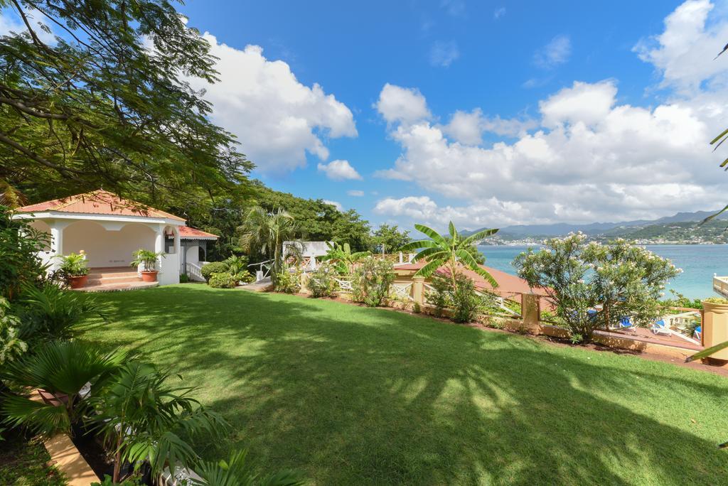 Flamboyant Hotel & Villas St. George's Exterior foto