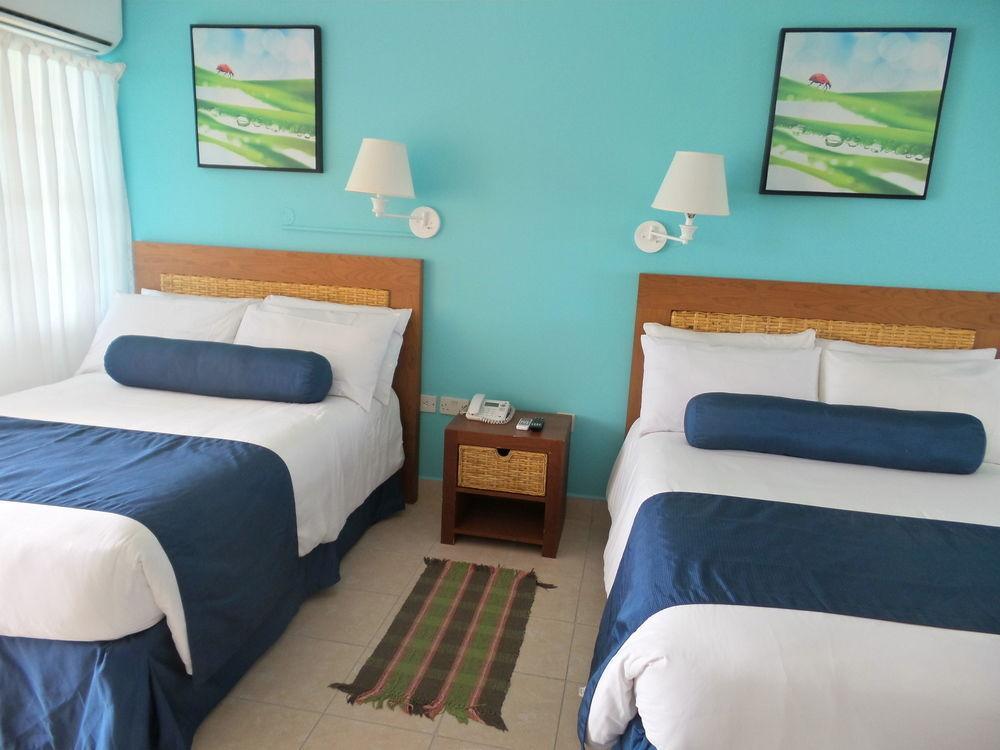 Flamboyant Hotel & Villas St. George's Exterior foto