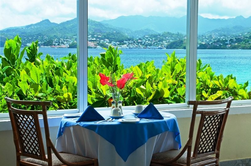 Flamboyant Hotel & Villas St. George's Restaurante foto